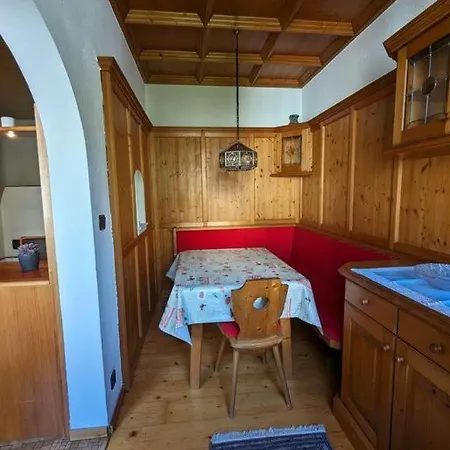 Cosy In Tyrolean Flat