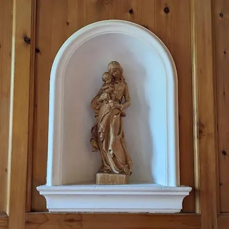 Cosy In Tyrolean Flat アパート